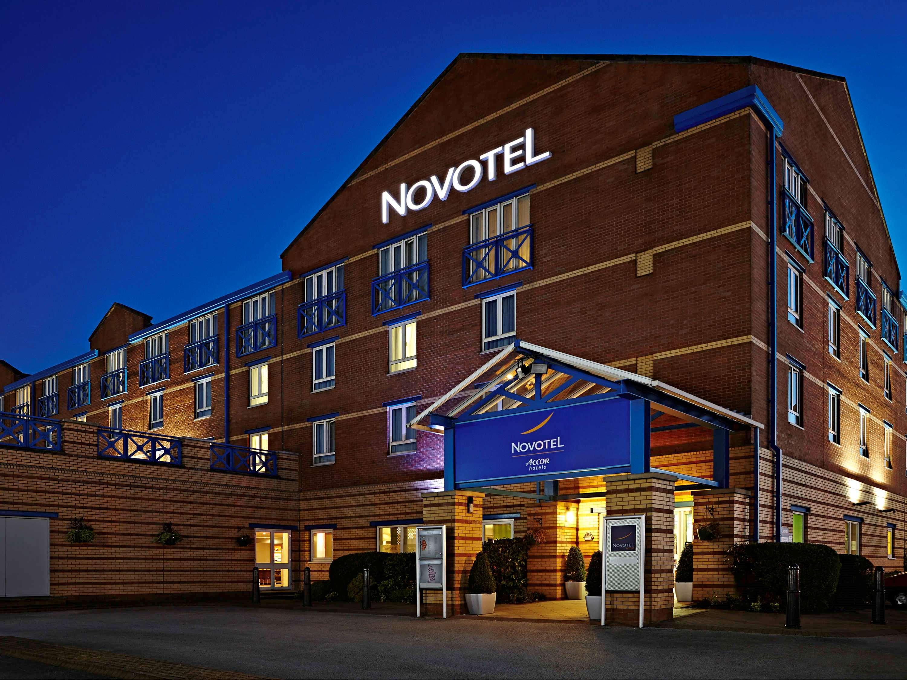 Novotel Wolverhampton City Centre Kültér fotó